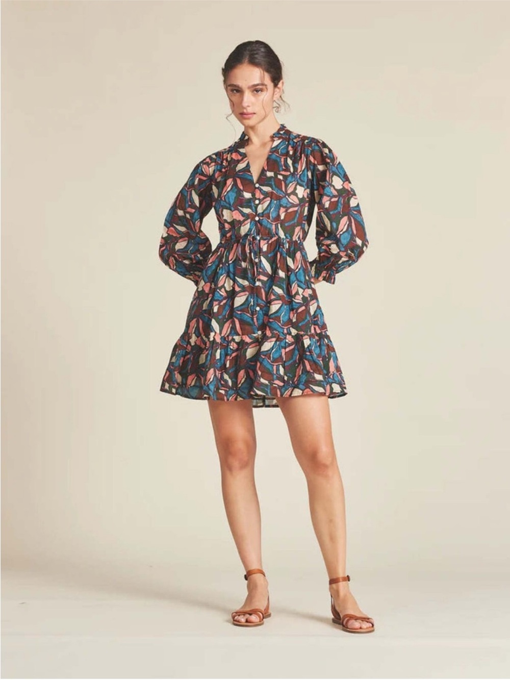 NWT TROVATA Birds of Paradis Yulia Floral Mini Shirt Dress in Laurel Leaf Print